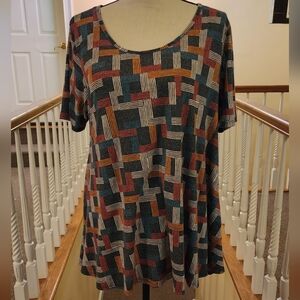 LuLaRoe Medium Top